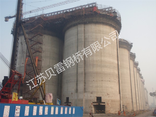 貝雷片在橋梁建設(shè)領(lǐng)域大放異彩，推動(dòng)行業(yè)快速發(fā)展